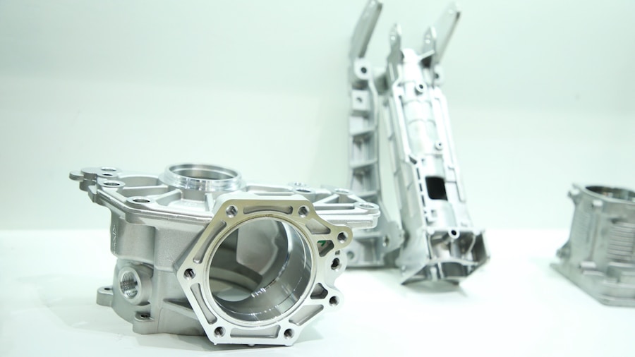 New Cylinder Head Advances: What Performance Engine Shoppers Need to Know 1 aluminum engine components assembly