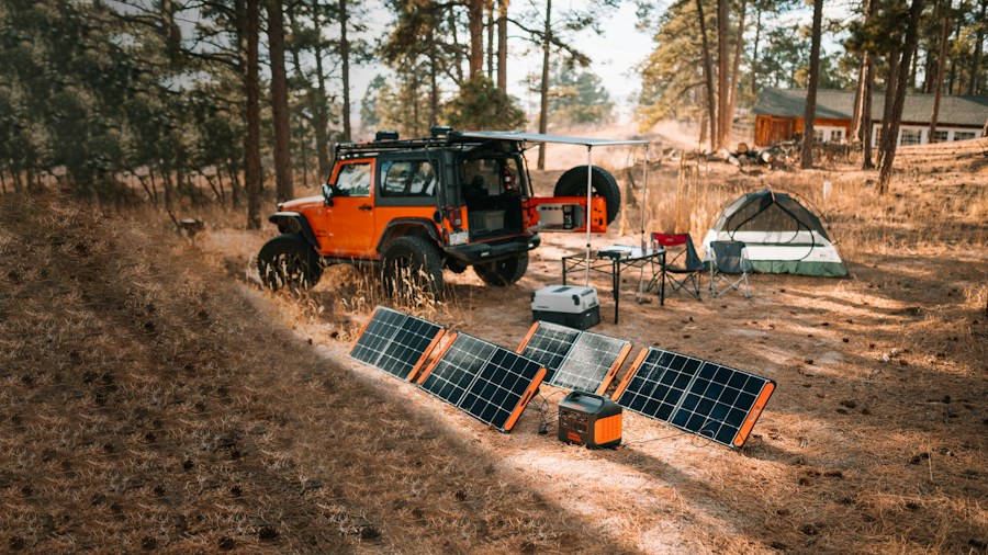 Encore RV Brings Adventure Trailers to Overland Expo East: What Shoppers Should Know 1 camping van solar panels