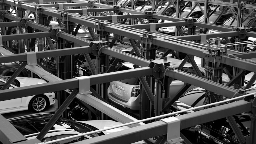 Toyota Chairman Calls for Industry Cooperation What Buyers Should Know 1 car manufacturing production line