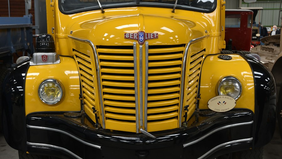 classic 1970s truck design