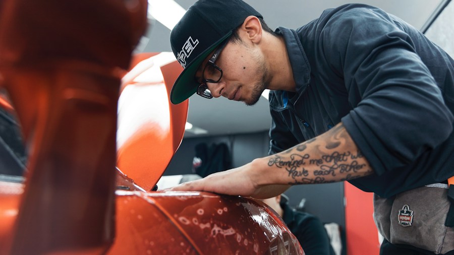 Autel Awards 25000 in Scholarships to Automotive Students What Buyers Should Know 2 collision repair technician working