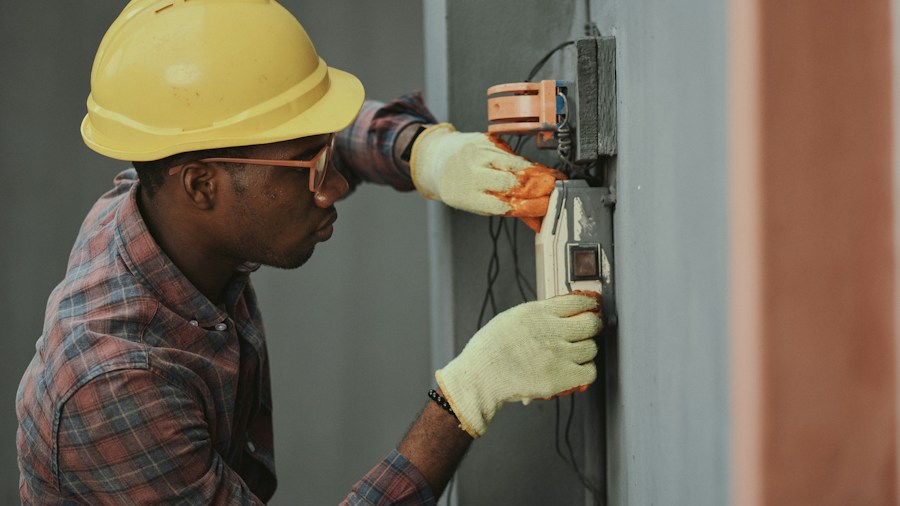 Milwaukee Four-Bay Super Charger Delivers Dual Battery Charging for M18 and M12 Users 2 contractor managing multiple power tools