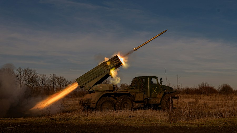 GM Scores Major Defense Contract While Ford Lags Behind: What Car Buyers Should Know 1 defense industry weapons systems