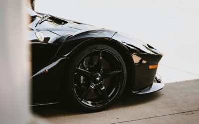 Tesla Roadster 330 MPH Claims What Buyers Should Know