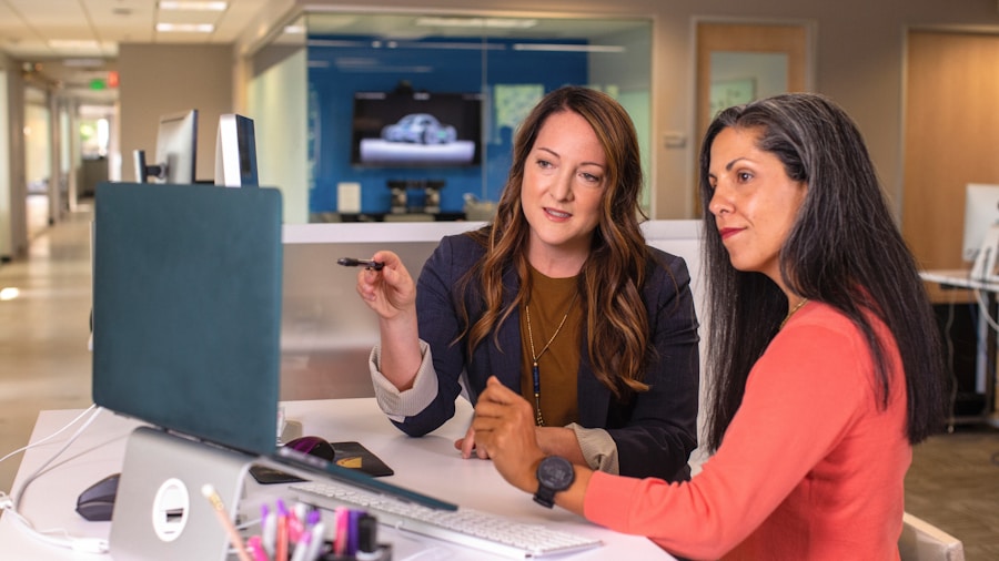RV Dealership Finance Strategy: What Buyers Should Know About Dealer Changes 1 finance manager consultation with customer