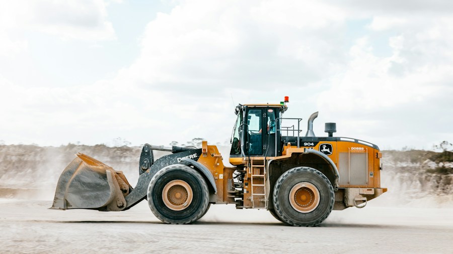 Agricultural Tire Innovation Reaches Canadian Farmers: What Buyers Should Know 2 heavy equipment tire pressure monitoring