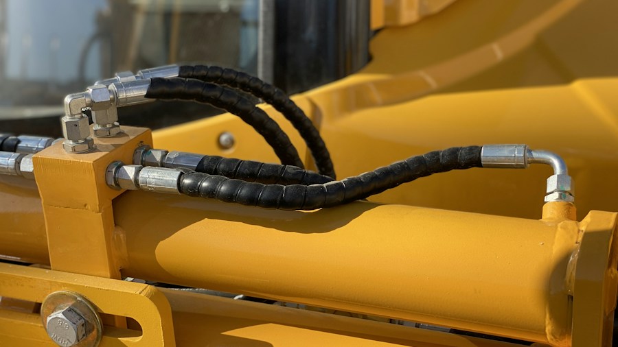 Modern Brake Fluid Standards Shift as Vehicles Get Smarter What Shoppers Should Know 2 hydraulic brake system close up