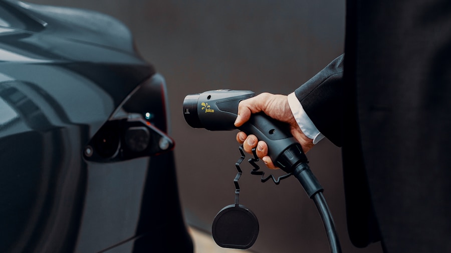 Porsche Cayenne Turbo EV Fast Charging Speed Crushes 16-Minute 10-80 Percent Battery Milestone: What Buyers Should Know 1 luxury SUV charging cable connector