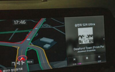 GM Restores CarPlay and Android Auto Support