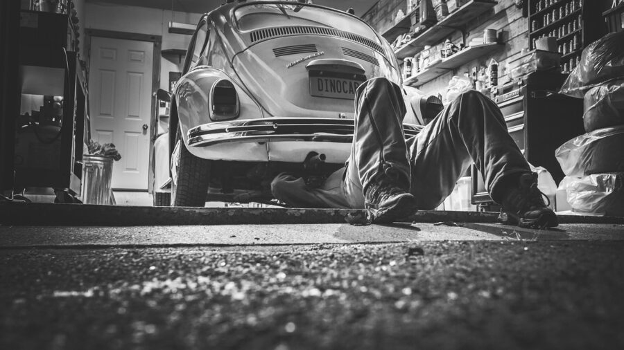 Zdeno Cycle Expansion Shows What Buyers Should Know About Choosing Local Motorcycle Shops 1 motorcycle mechanic service station