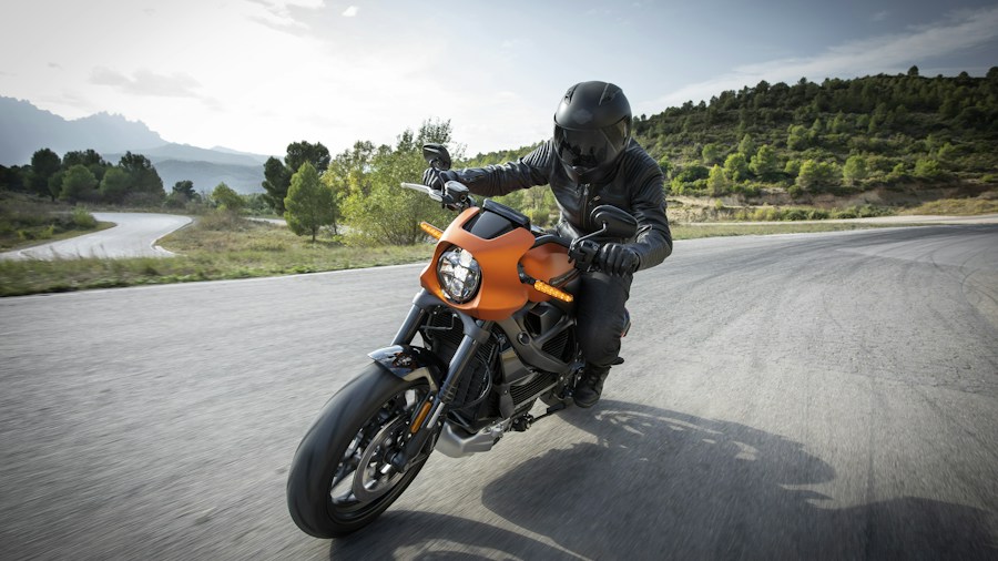 Honda Brings Back TRX250X and TRX90X Sport ATVs for 2027 What Buyers Should Know 1 motorcycle sport suspension handling