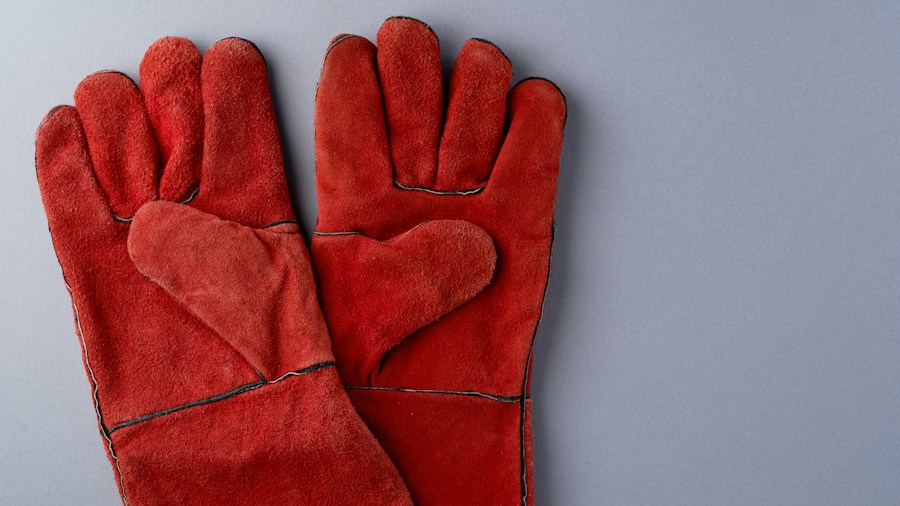 Bleach in Pressure Washer: Why You Should Never Mix Them 2 protective safety gear gloves