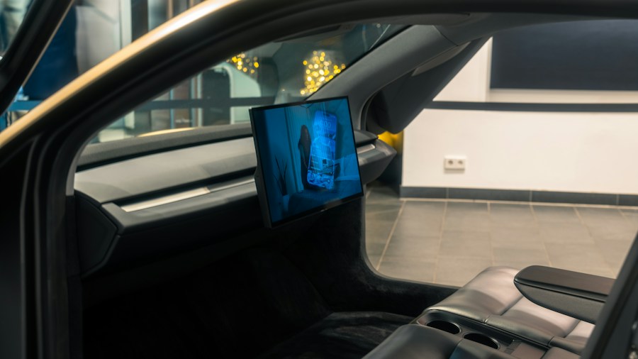Tesla and SpaceX Merger Speculation Heats Up as Earnings Loom What Buyers Should Know 1 robotaxi autonomous vehicles
