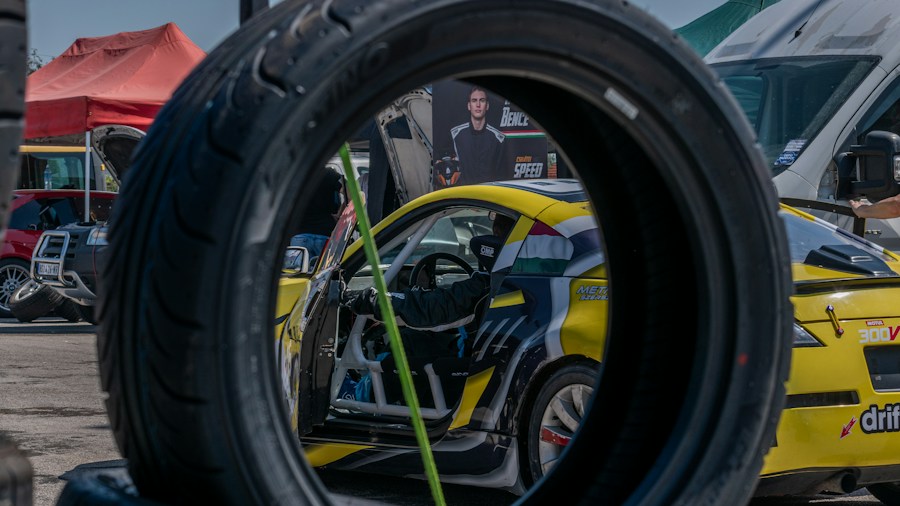 Cosmo Tires Third Annual Kool Kat Ambush Draws 500 Plus Attendees and 200 Vehicles to Tampa 1 tire booth vendor display