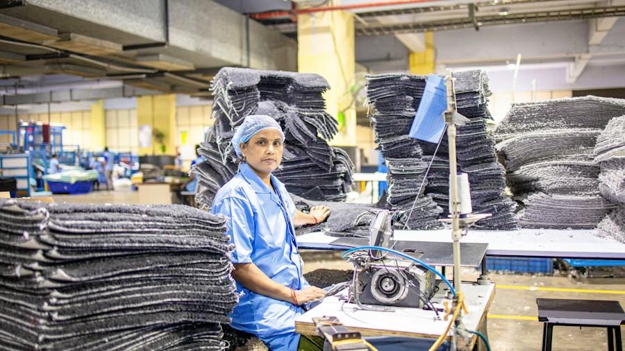 Major Tire Company Expands Global Sports Sponsorship Through 2030 What This Means for Buyers 1 tire manufacturing facility production