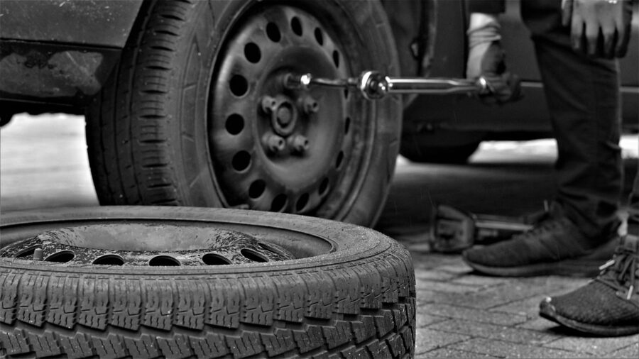 tire shop modern tools