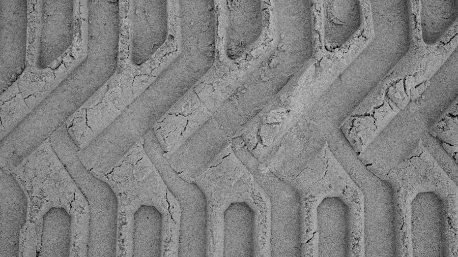 Kumho Crugen GT Pro Launches in 85 Sizes: What Buyers Should Know 2 tire tread pattern detail