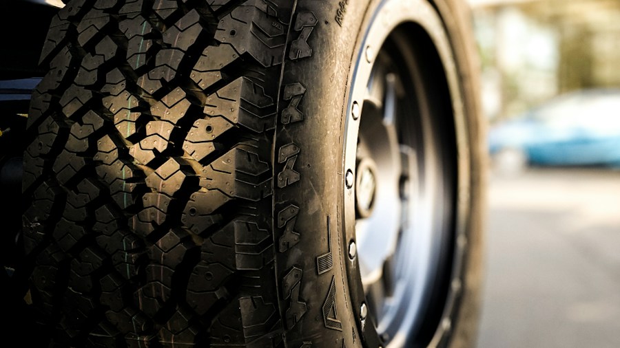 Nexen Roadian GTX Tire Becomes Factory Equipment on 2027 Kia Sorento Hybrid 2 tire tread pattern performance