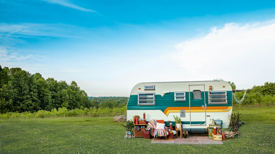 travel trailer campground setup