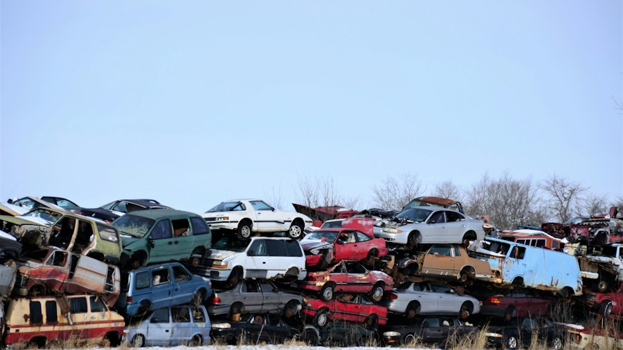Ford Super Duty Trucks Have Low Salvage Title Rates What Buyers Should Know 2 vehicle salvage auction lot