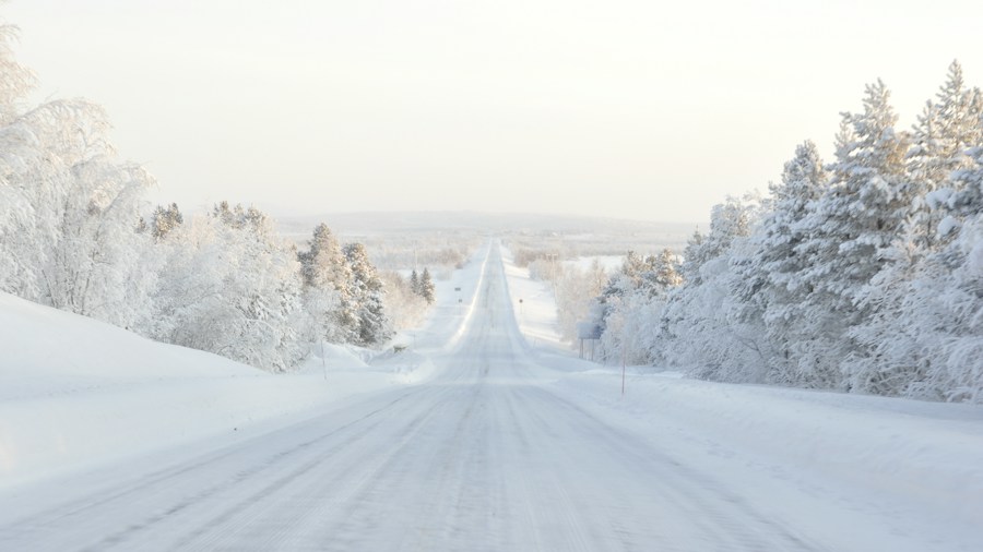 Engine Efficiency Gets a Boost with Lighter Weight Motor Oil 2 winter vehicle cold start